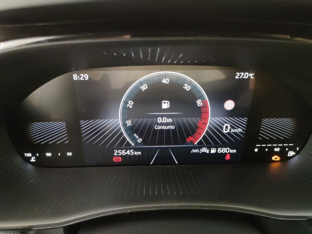 Skoda Fabia usata a Varese (13)