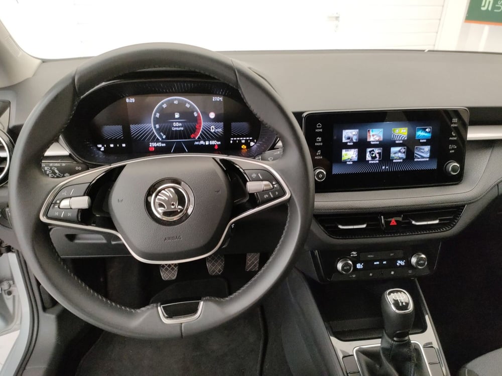 Skoda Fabia usata a Varese (15)