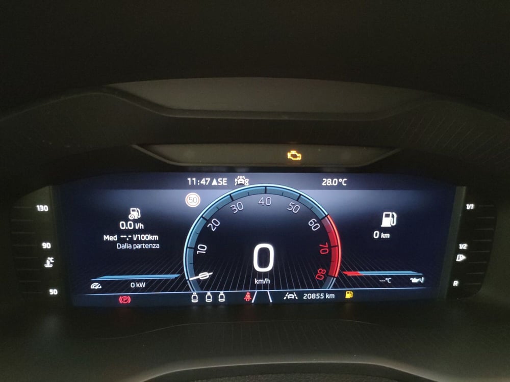 Skoda Karoq usata a Varese (13)