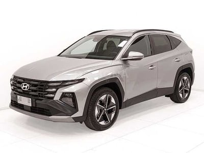 Hyundai Tucson 1.6 crdi 48V Business 2wd dct nuova a Vicenza