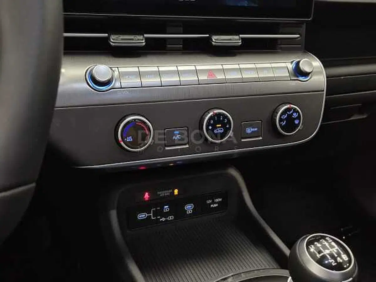 Hyundai Kona nuova a Vicenza (18)