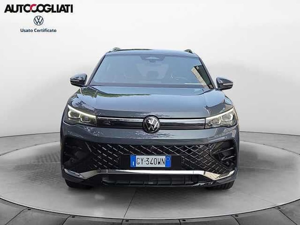 Volkswagen Tiguan nuova a Lecco (2)