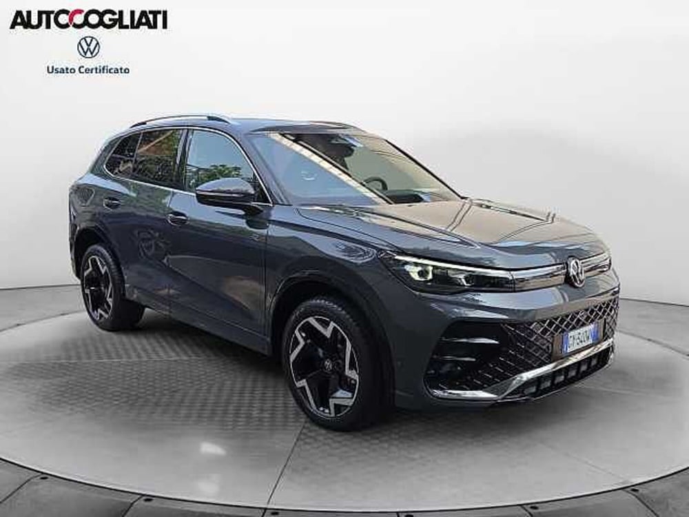 Volkswagen Tiguan nuova a Lecco (3)
