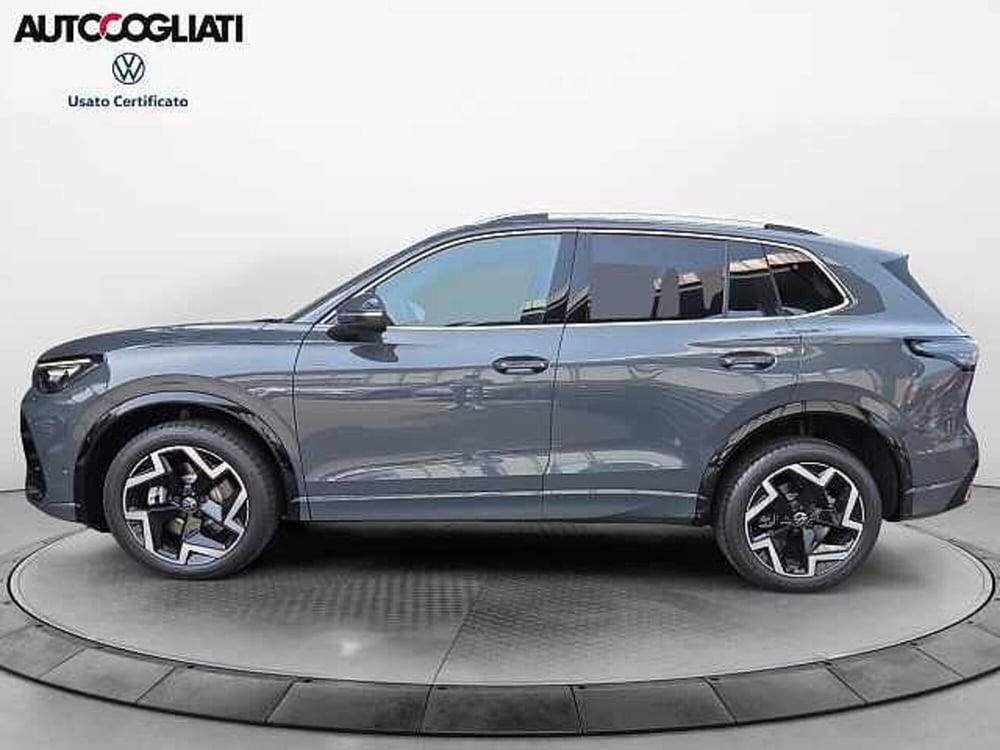 Volkswagen Tiguan nuova a Lecco (8)