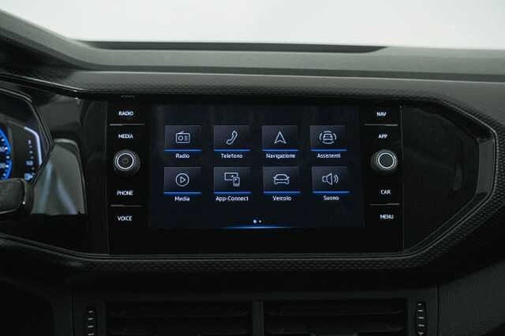 Volkswagen T-Cross usata a Como (15)