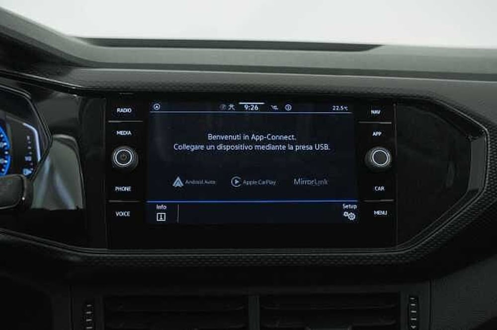 Volkswagen T-Cross usata a Como (16)