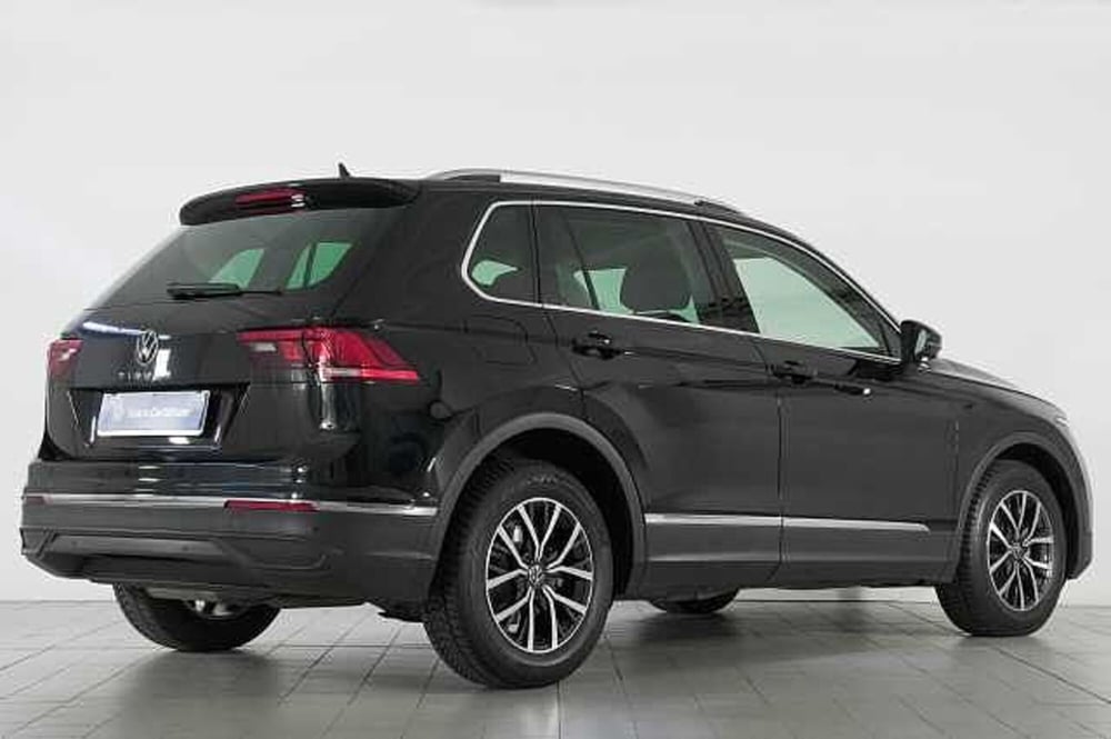 Volkswagen Tiguan usata a Como (4)