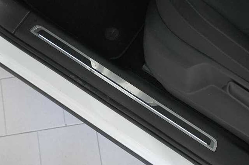 Volkswagen Tiguan usata a Como (17)