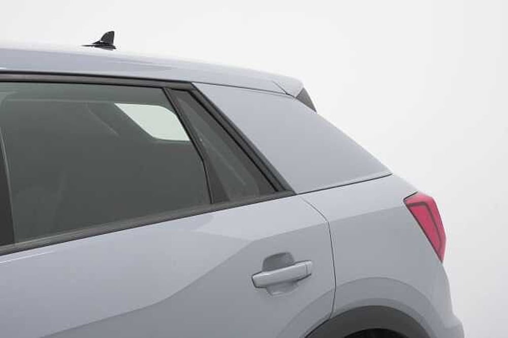 Audi Q2 usata a Como (15)
