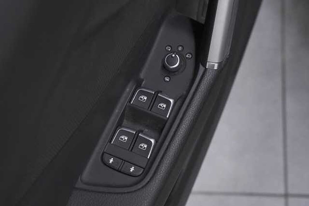 Audi Q2 usata a Como (17)