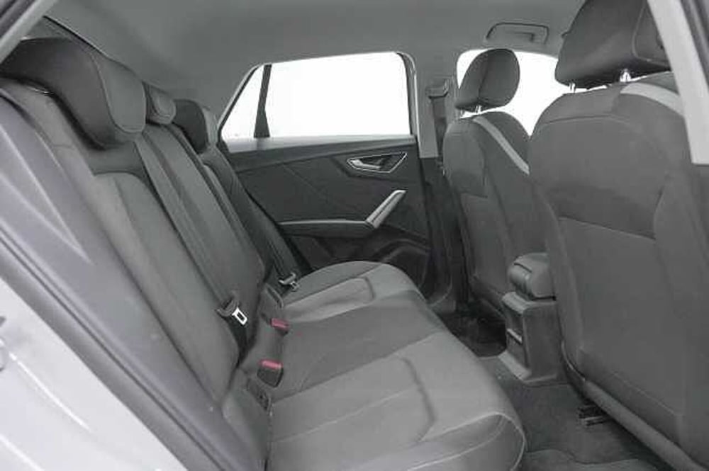 Audi Q2 usata a Como (9)