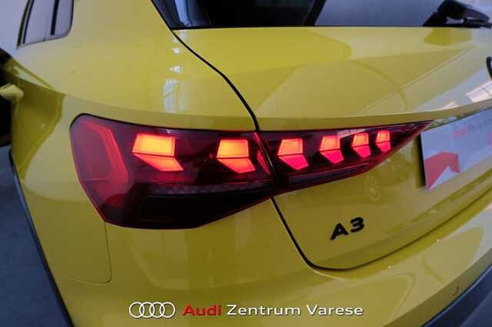 Audi A1 allstreet usata a Varese (5)