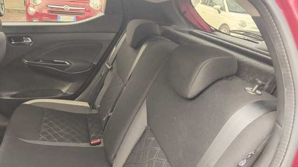 Nissan Micra usata a Milano (13)