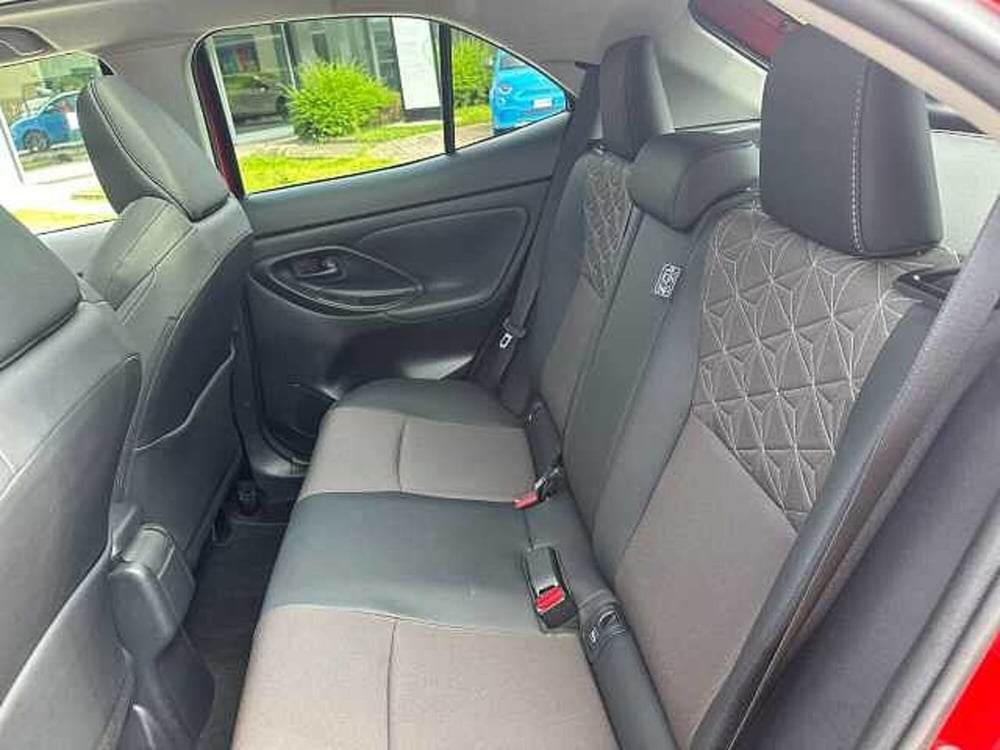 Toyota Yaris Cross usata a Milano (11)
