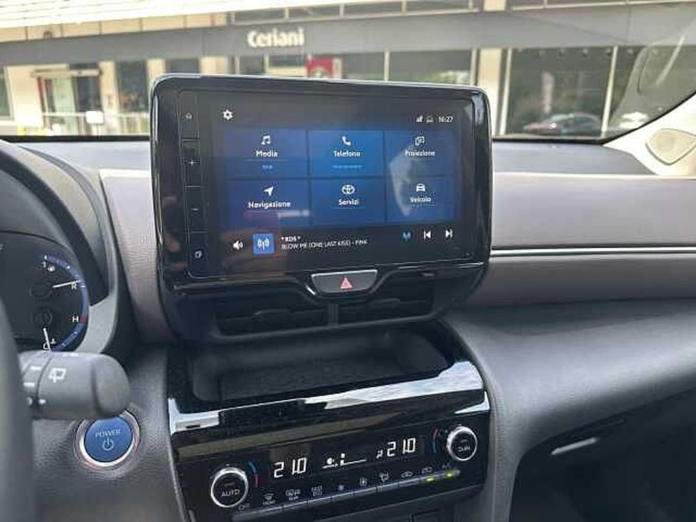 Toyota Yaris Cross usata a Milano (15)