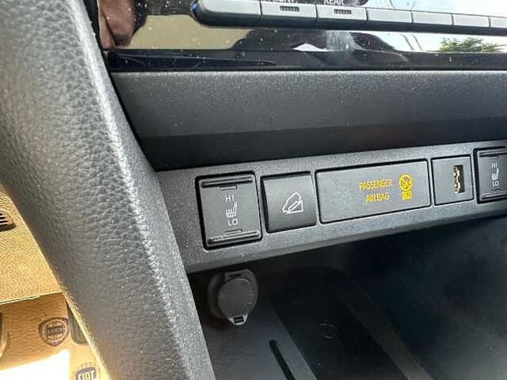 Toyota Yaris Cross usata a Milano (17)