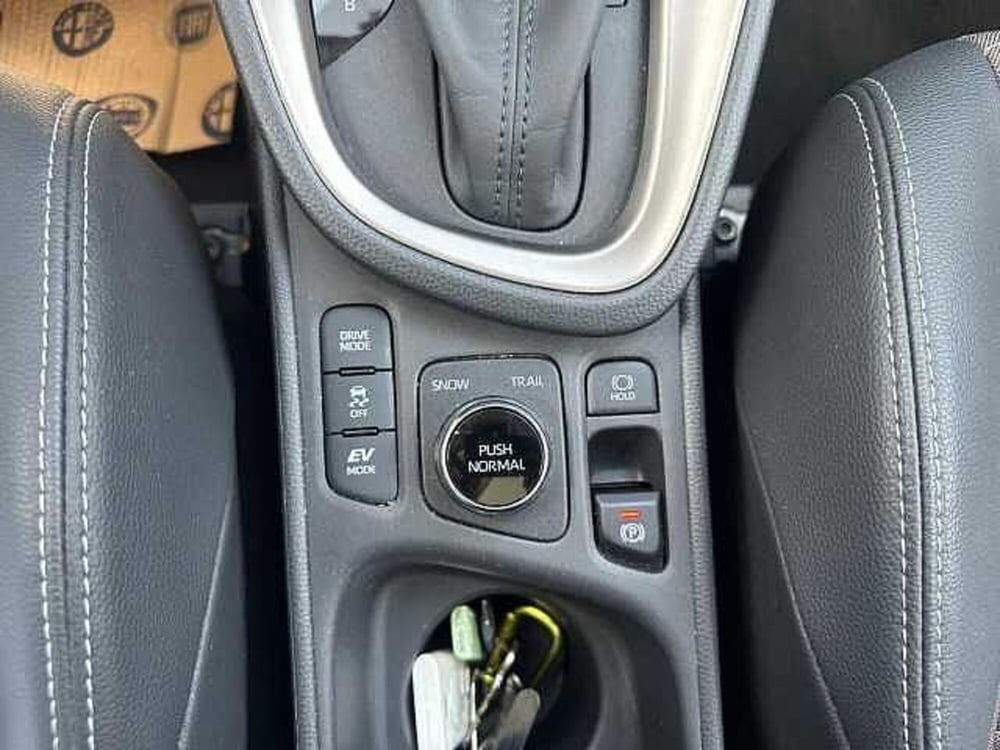 Toyota Yaris Cross usata a Milano (19)