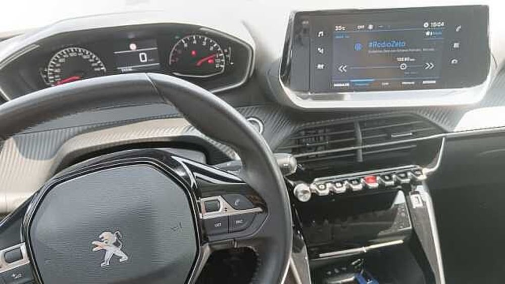 Peugeot 2008 usata a Milano (8)