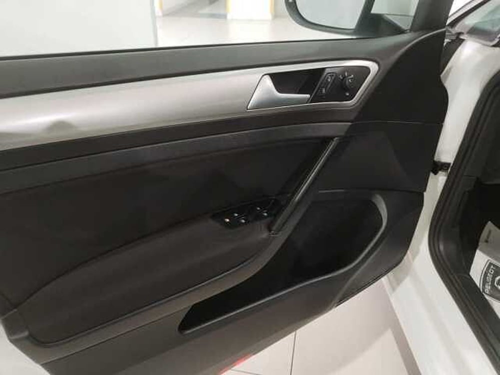Volkswagen Golf usata a Lecce (5)
