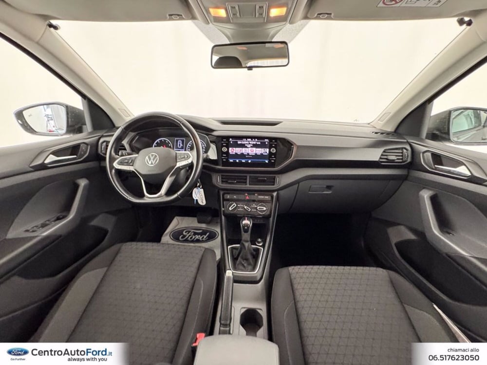 Volkswagen T-Cross usata a Roma (10)
