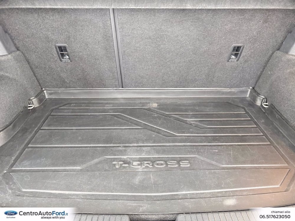 Volkswagen T-Cross usata a Roma (11)