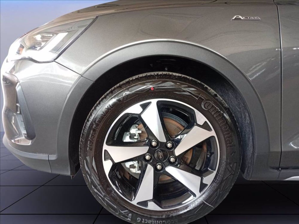 Ford Focus Station Wagon nuova a Milano (10)