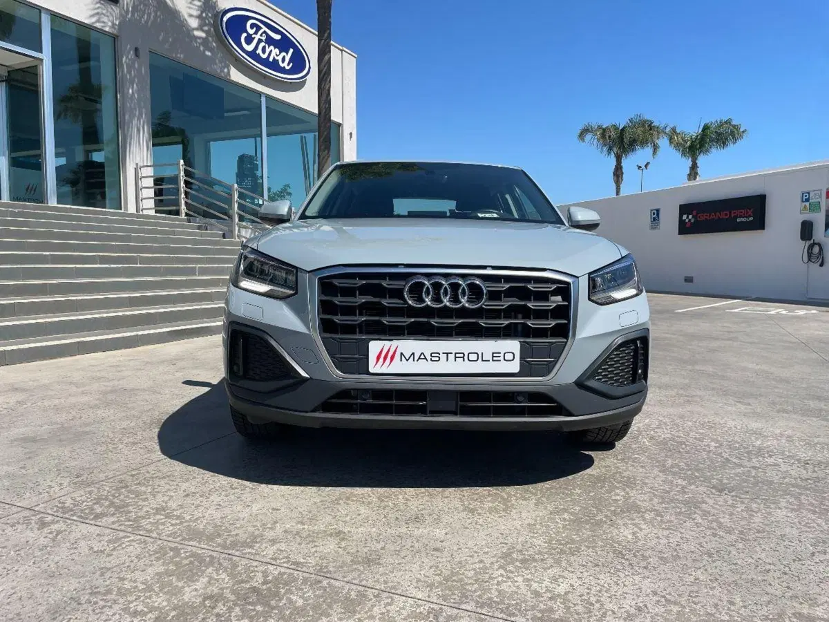 Audi Q2 usata a Lecce (7)