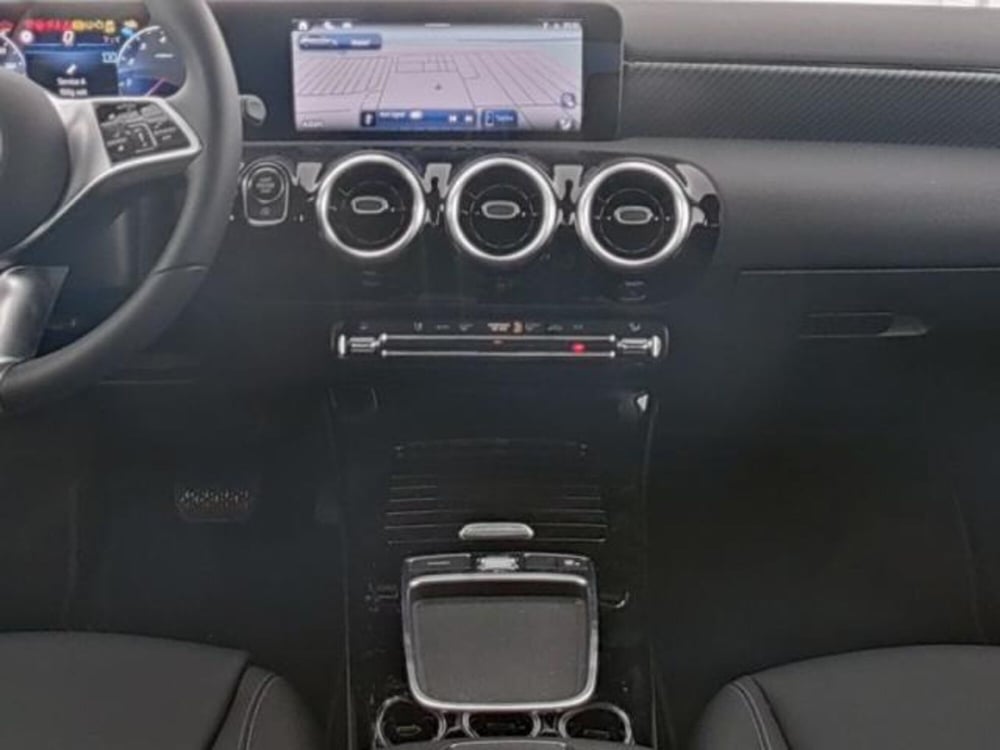 Mercedes-Benz Classe A usata a Milano (3)