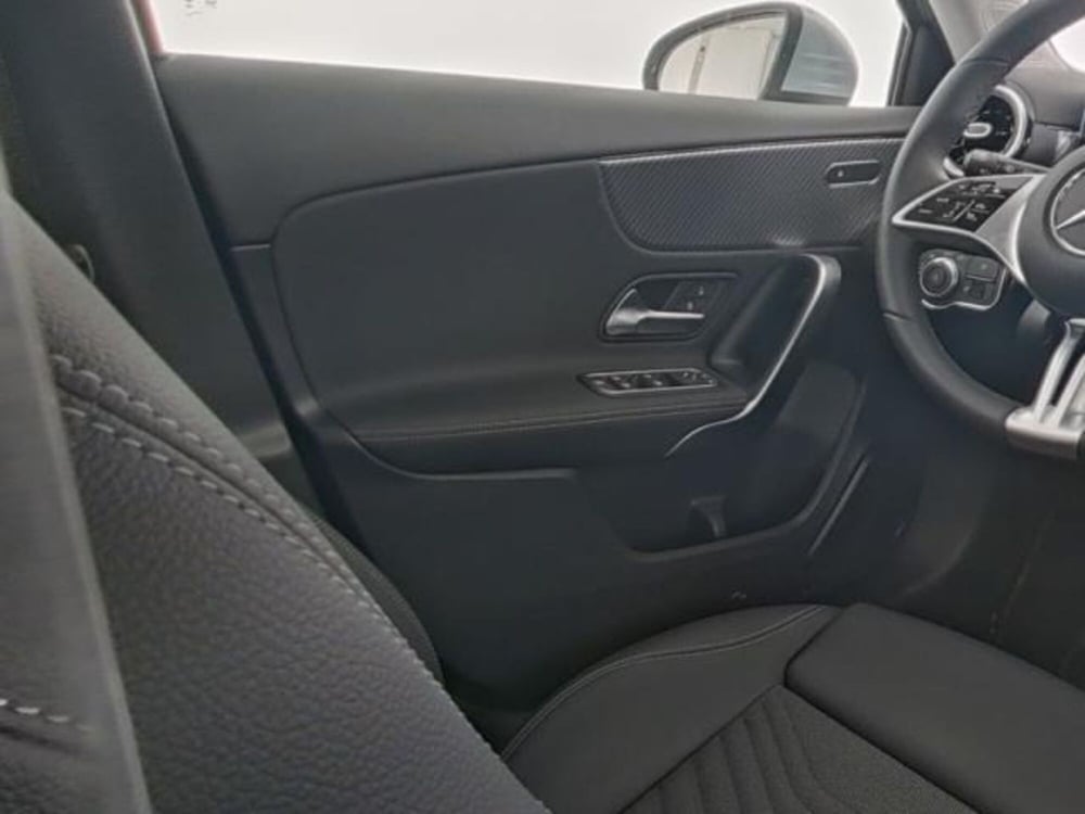Mercedes-Benz Classe A usata a Milano (4)