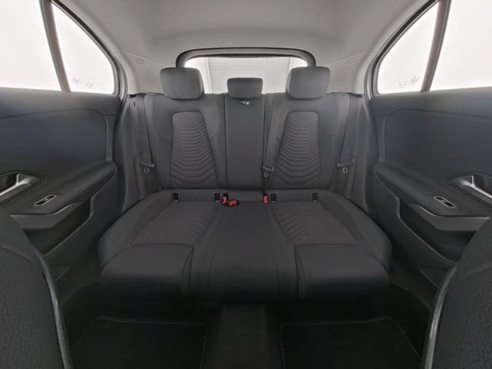 Mercedes-Benz Classe A usata a Milano (7)