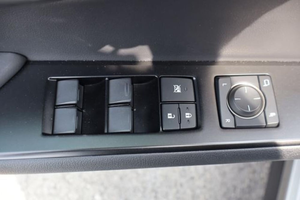 Lexus UX usata a Gorizia (17)