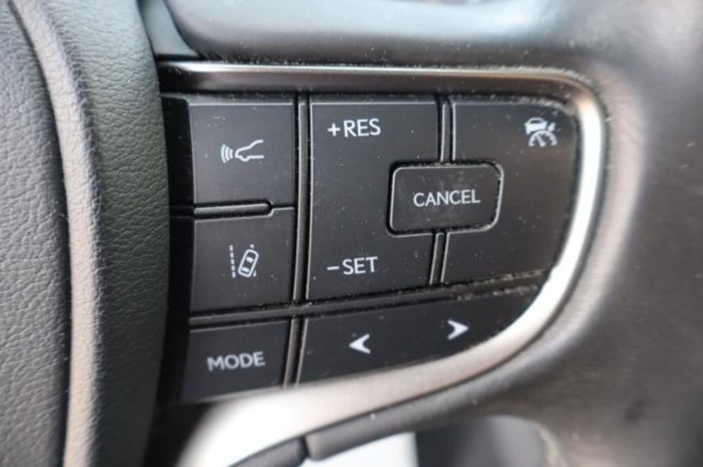 Lexus UX usata a Gorizia (19)