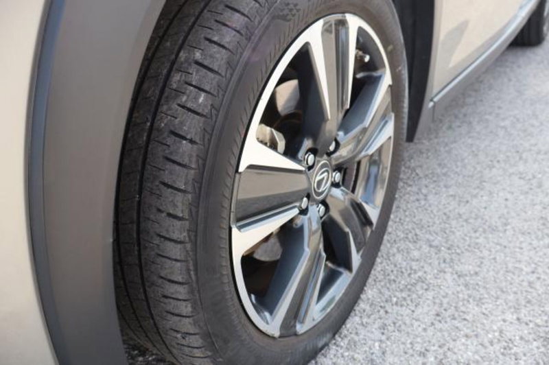 Lexus UX usata a Gorizia (6)