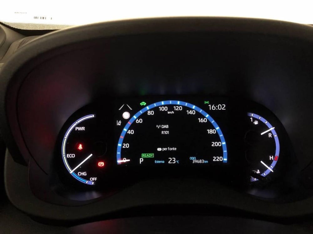 Toyota Yaris Cross usata a Torino (15)