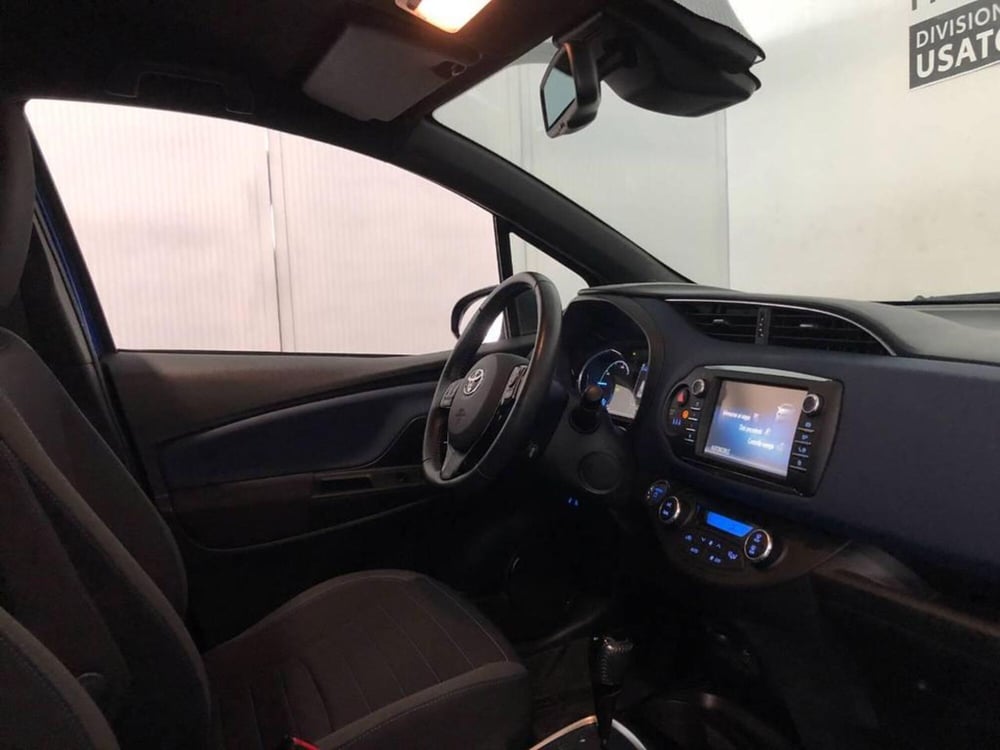 Toyota Yaris usata a Torino (8)