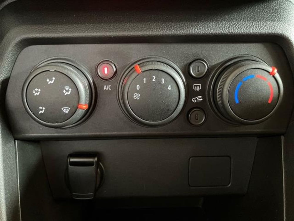 Dacia Sandero usata a Como (14)