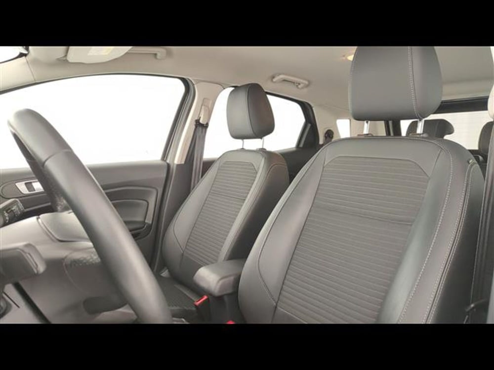 Ford EcoSport usata a Milano (9)