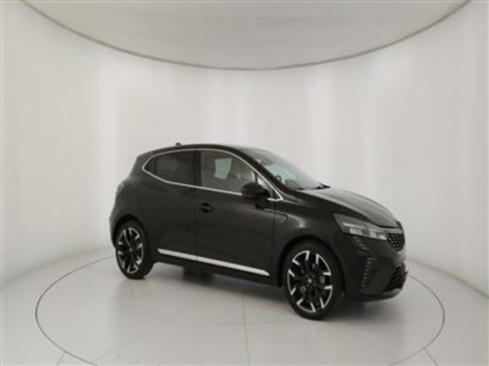 Renault Clio nuova a Bari (10)