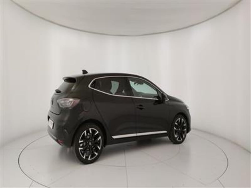 Renault Clio nuova a Bari (8)