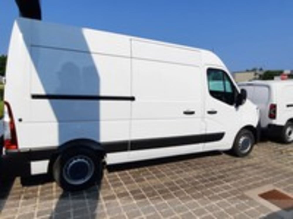 Renault Master Furgone usata a Udine (3)