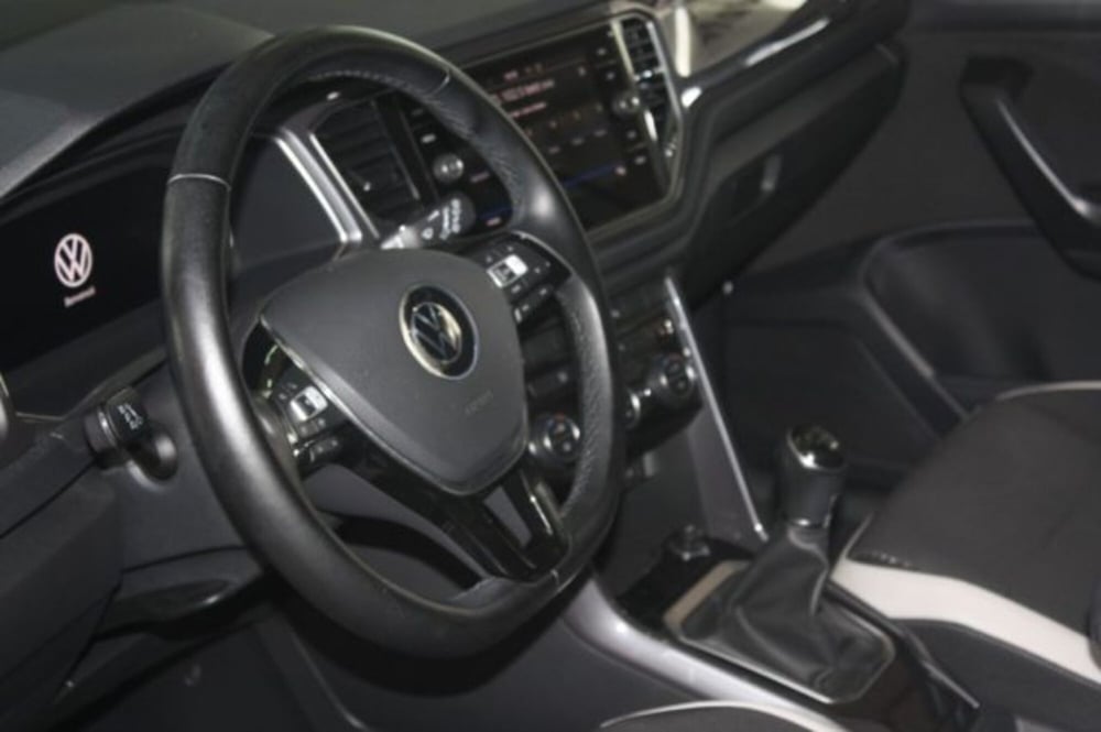 Volkswagen T-Roc usata a Viterbo (9)