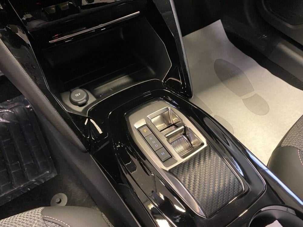 Peugeot 208 nuova a Torino (12)
