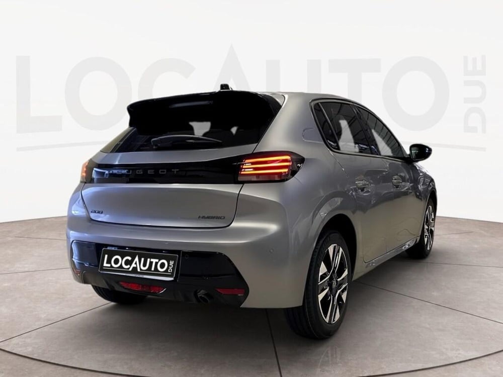 Peugeot 208 nuova a Torino (4)