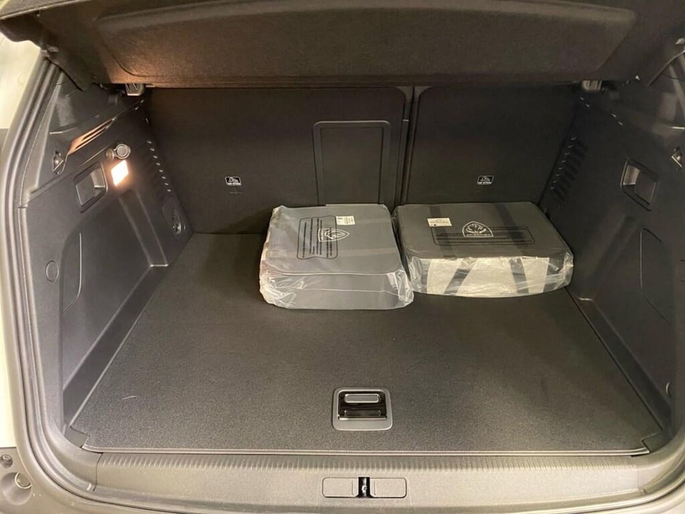 Peugeot 3008 nuova a Torino (9)
