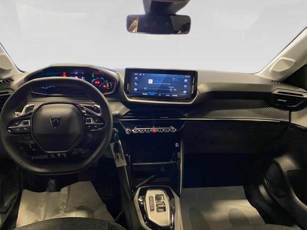 Peugeot 208 nuova a Torino (6)