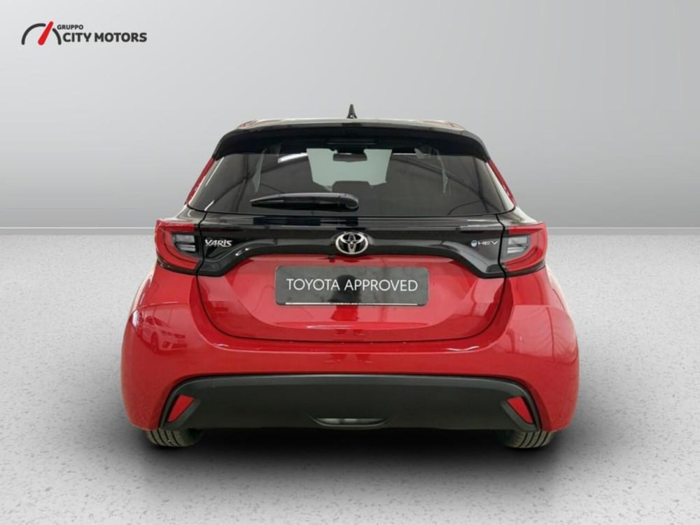 Toyota Yaris Cross nuova a Monza e Brianza (5)