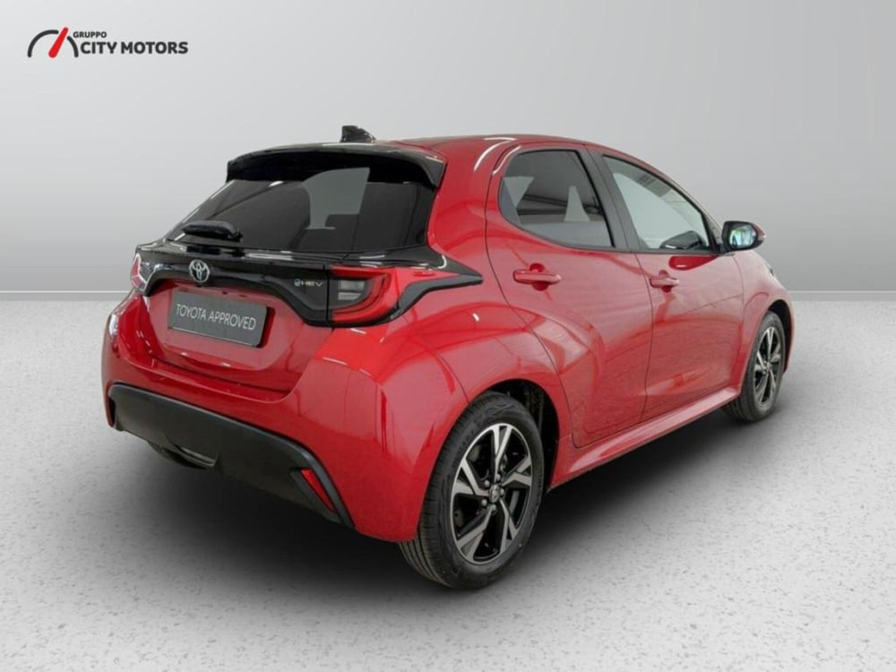 Toyota Yaris Cross nuova a Monza e Brianza (6)