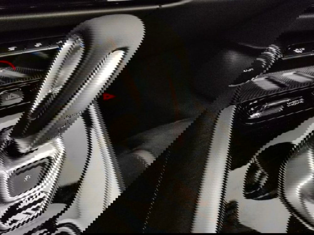 Lotus Emira nuova a Modena (13)