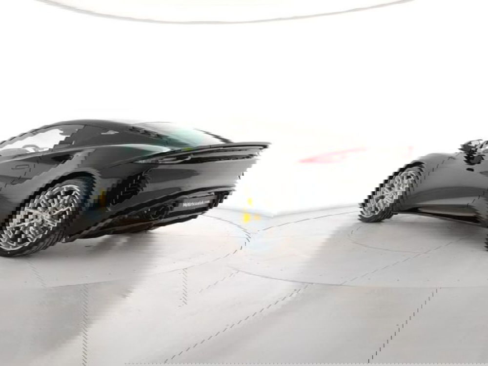 Lotus Emira nuova a Modena (3)