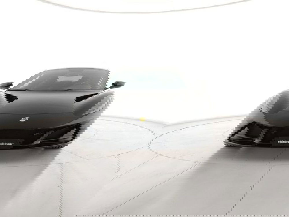 Lotus Emira nuova a Modena (7)